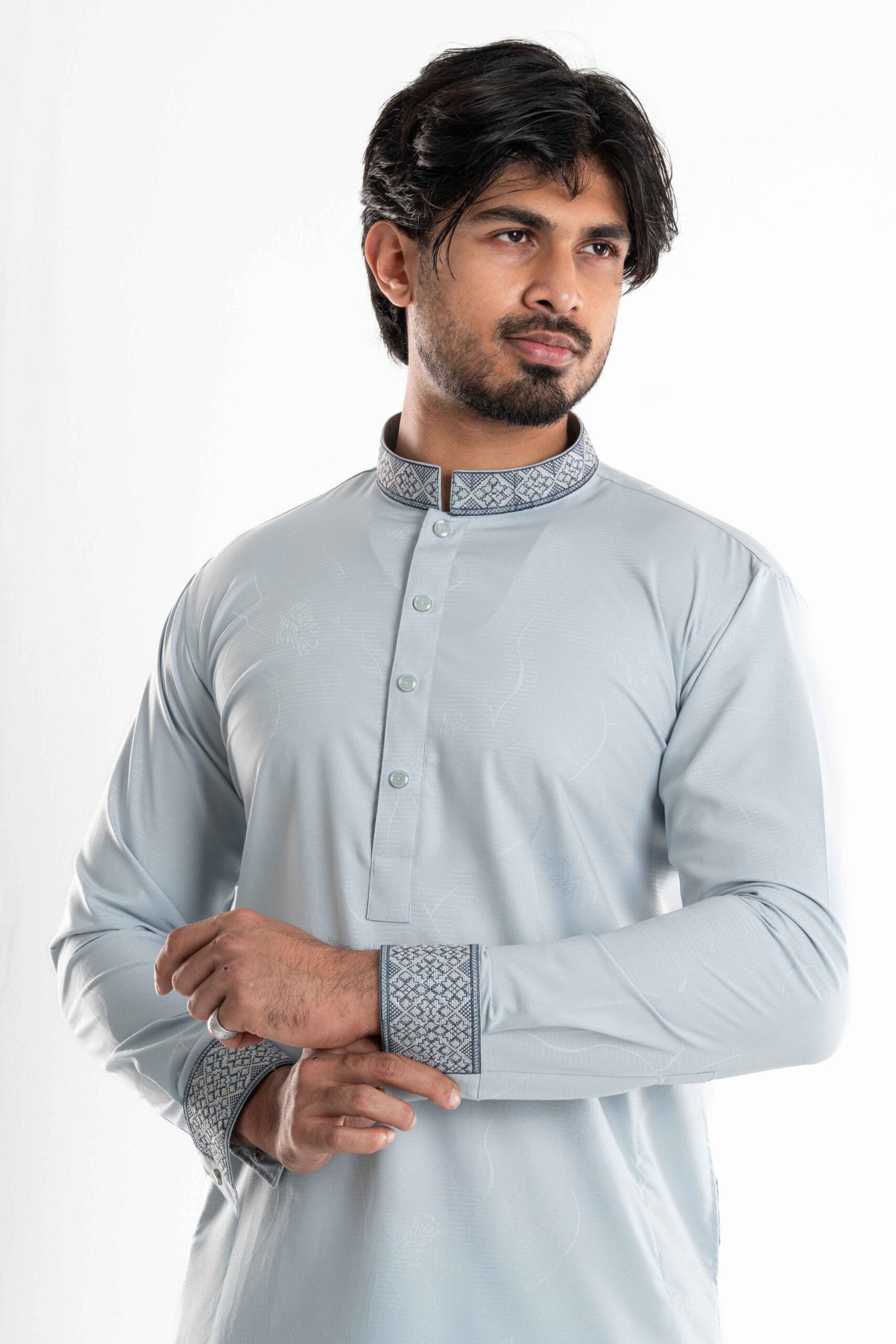 Bariq- Noor E  Azraq